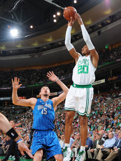 高压逼抢 高压逼抢